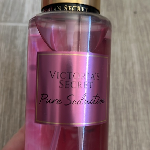 Victoria’s Secret pure seduction bundle - Picture 7 of 8